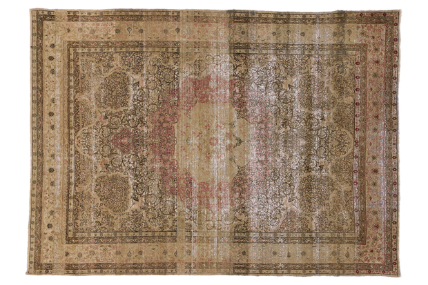 9 x 13 Distressed Antique Persian Kermanshah Rug 72742